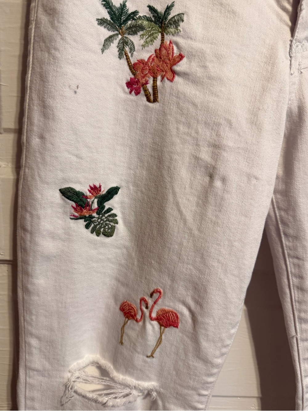 Standard GraceWhite Embroidered Flamingo Jeans - Women's Casual Slim Fit size 12 - Picture 3 of 4